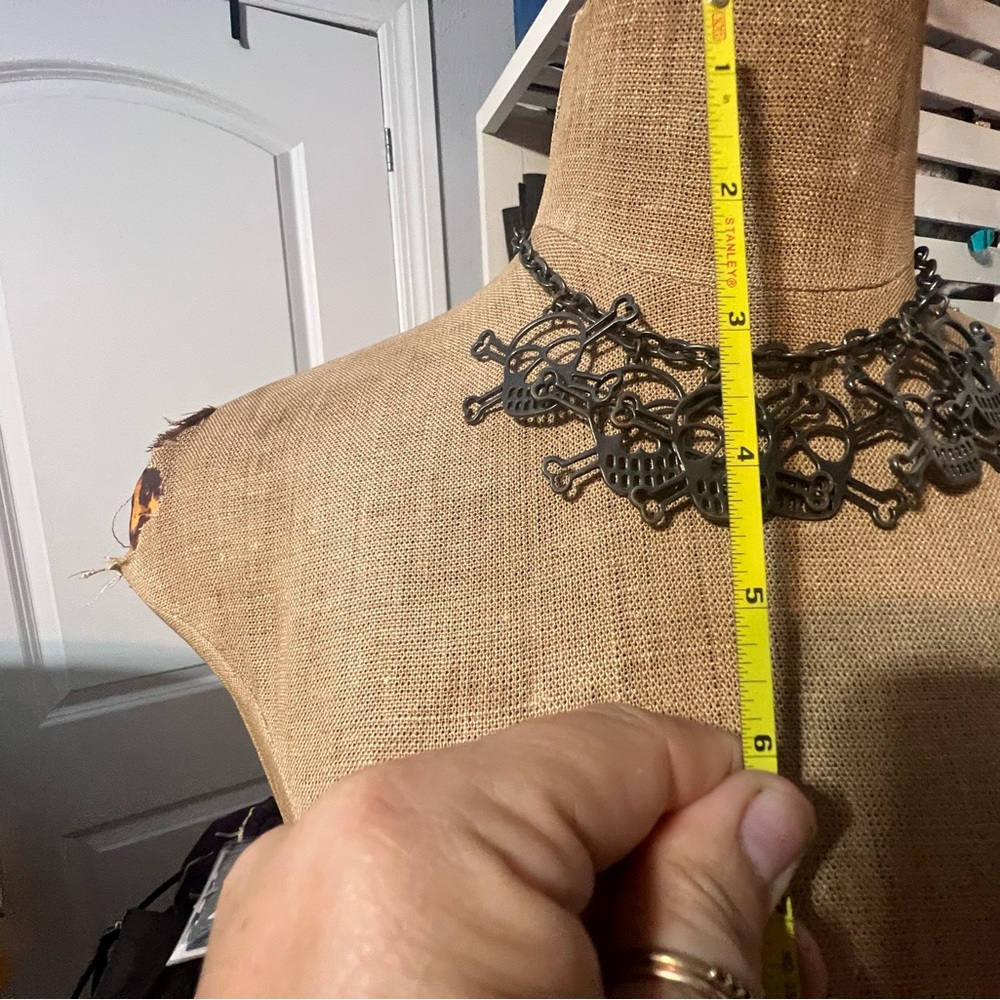 skull necklace